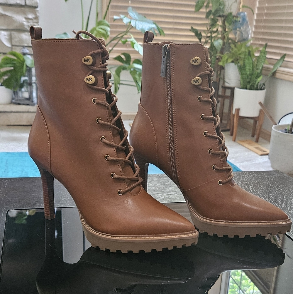 Michael Kors Kyle Leather Lace-Up Boot